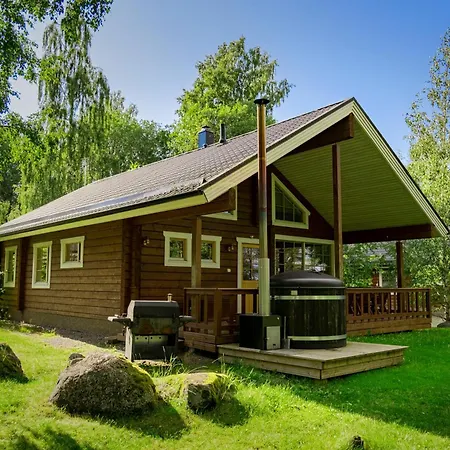 Villa Village Anttoora - Anttooran Lomakylae *