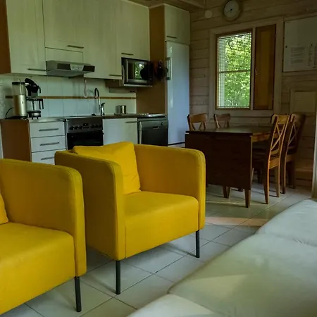 Villa Village Anttoora - Anttooran Lomakylae *