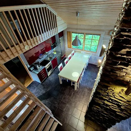 Village Anttoora - Anttooran Lomakylae * 포리