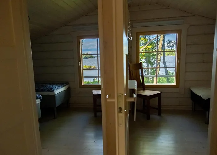 Village Anttoora - Anttooran Lomakylae 波里